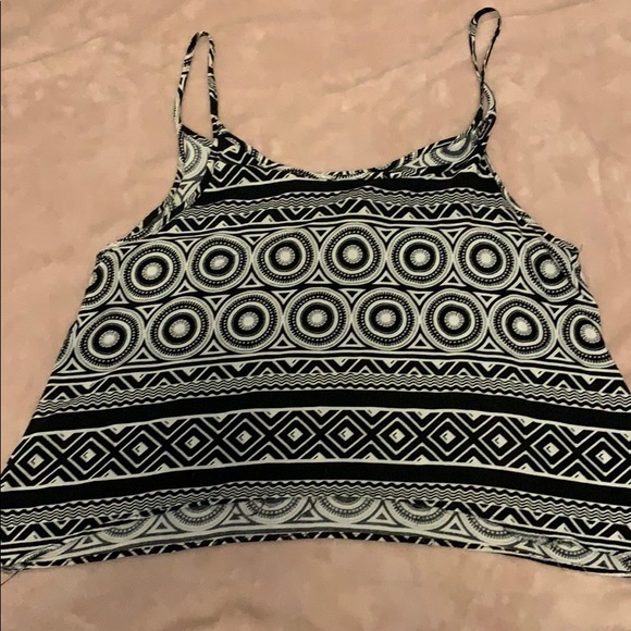 Crop top - Picture 2 of 2